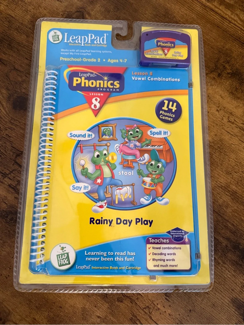 LeapFrog LeapPad Phonics Lesson 8 Vowel Combinations Rainy Day Play Book Card